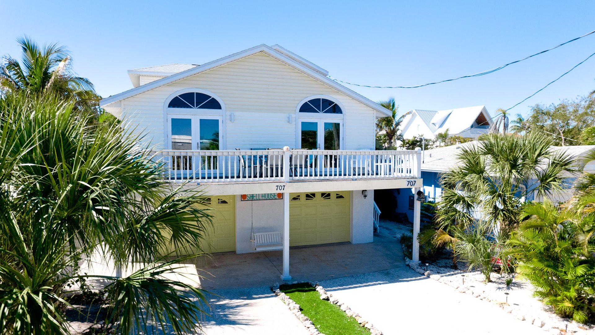 707 N Bay The Shell House in Anna Maria, FL